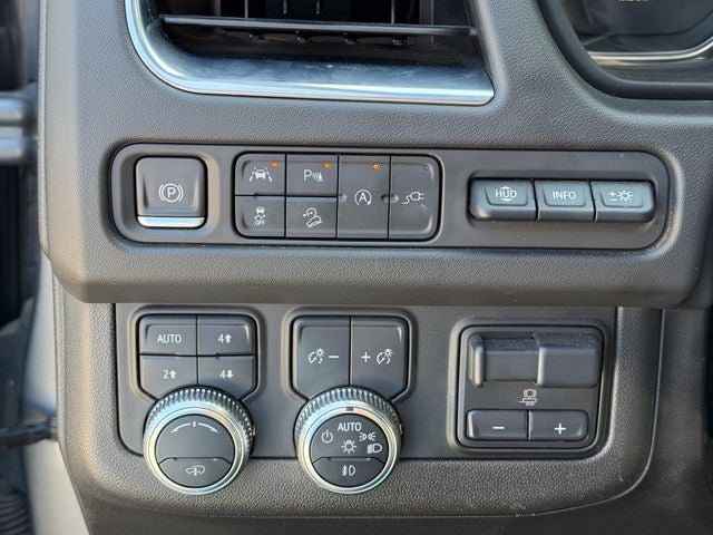 2021 GMC Yukon XL AT4