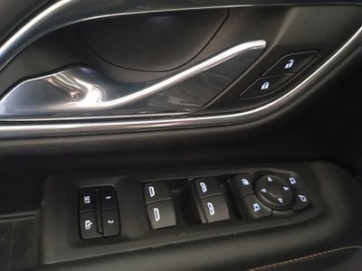 2023 GMC Yukon XL AT4