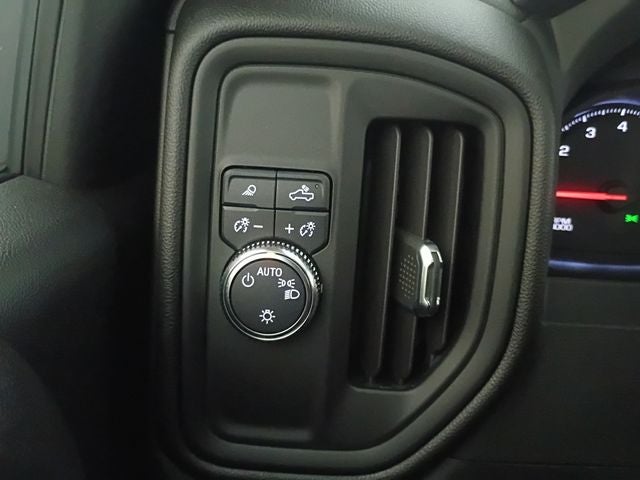 2024 GMC Sierra 2500HD Pro