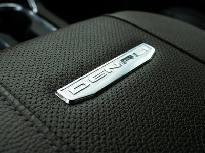 2025 GMC Sierra 2500HD Denali