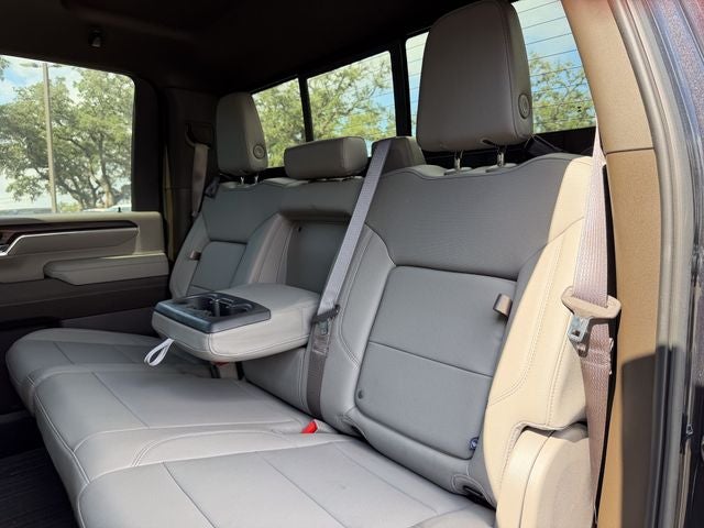 2025 GMC Sierra 3500HD SLT