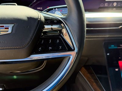2025 Cadillac Escalade Sport Platinum