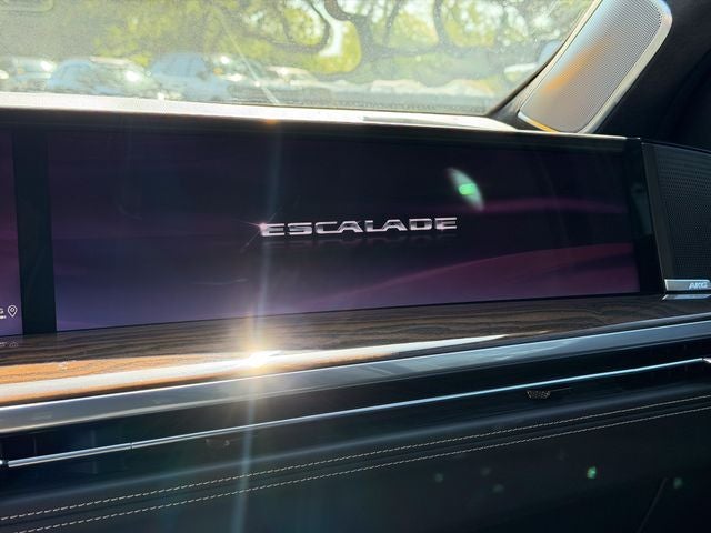 2025 Cadillac Escalade Sport Platinum