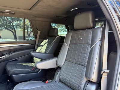 2025 Cadillac Escalade Sport Platinum