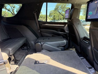 2025 Cadillac Escalade Sport Platinum