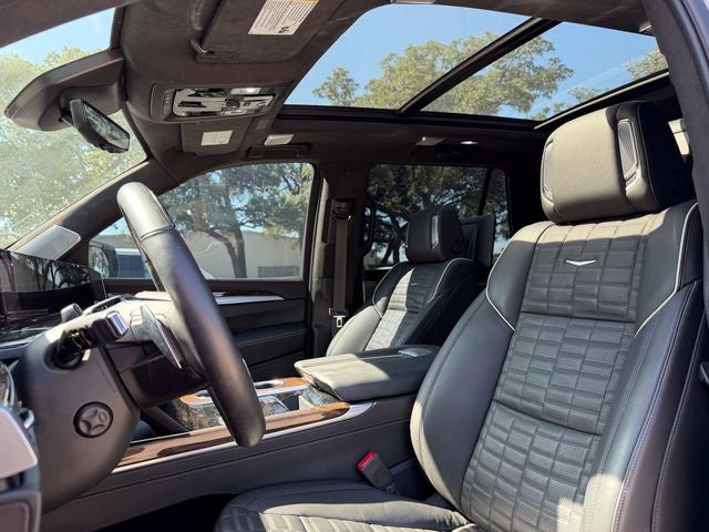 2025 Cadillac Escalade Sport Platinum