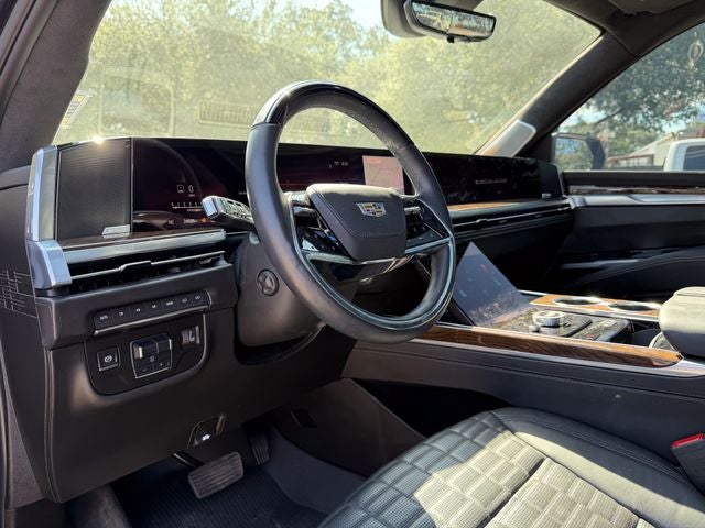 2025 Cadillac Escalade Sport Platinum