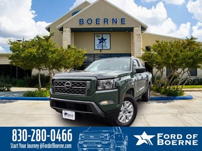 2022 Nissan Frontier SV