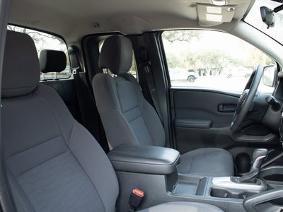 2022 Nissan Frontier S