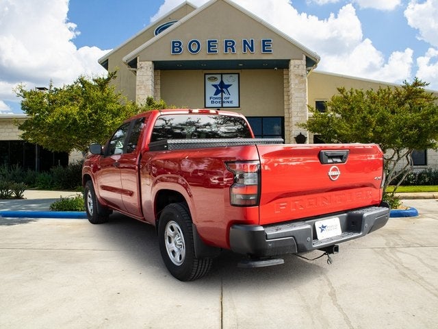 2022 Nissan Frontier S