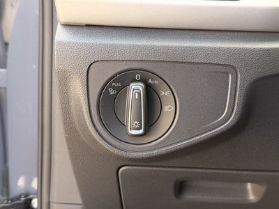 2021 Volkswagen Atlas Cross Sport 2.0T SE w/ Technology