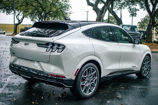 2024 Ford Mustang Mach-E GT