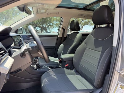 2024 Volkswagen Taos 1.5T SE