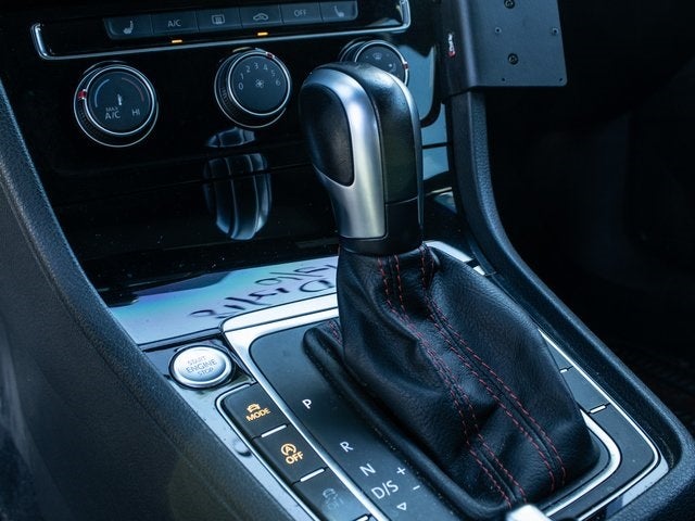 2020 Volkswagen Golf GTI 2.0T SE