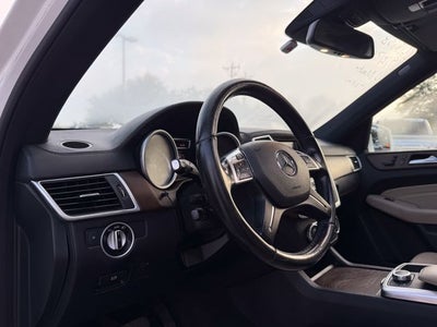 2014 Mercedes-Benz M-Class ML 550 4MATIC®