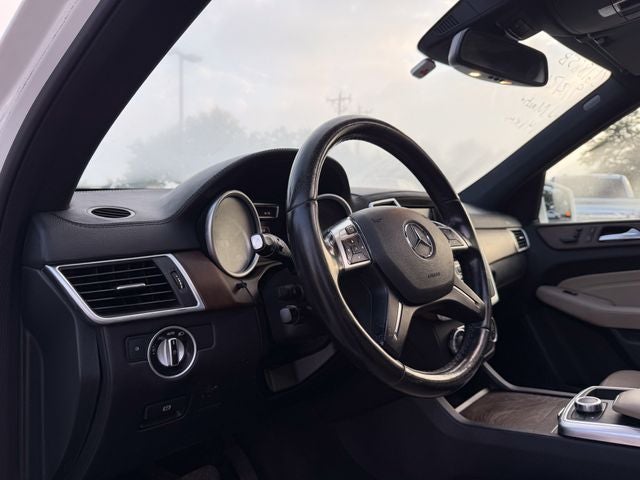2014 Mercedes-Benz M-Class ML 550 4MATIC®