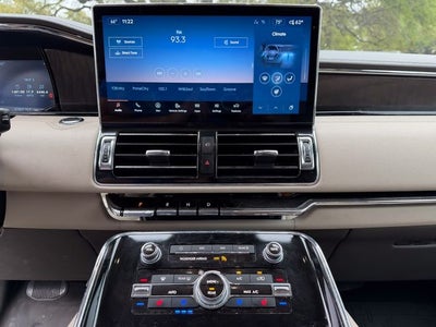 2024 Lincoln Navigator L L Reserve