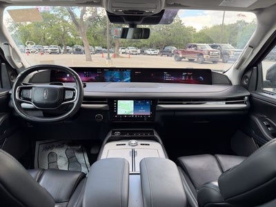2025 Lincoln Navigator L L Reserve