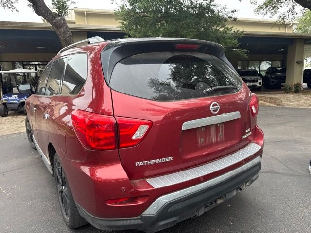 2017 Nissan Pathfinder Platinum