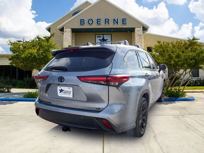 2023 Toyota Highlander LE