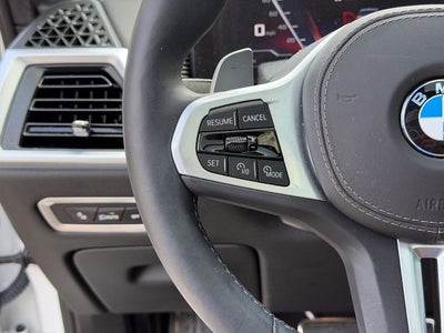 2025 BMW X7 M60i