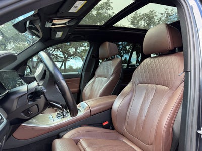 2022 BMW X5 M50i