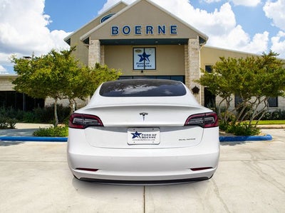 2022 Tesla Model 3 Long Range