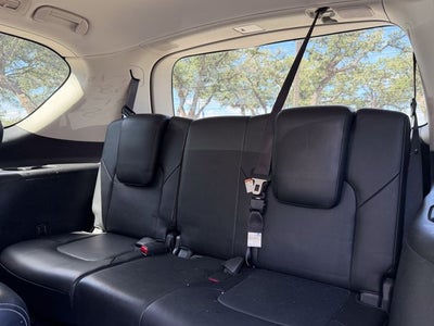 2016 INFINITI QX80 2WD 4dr