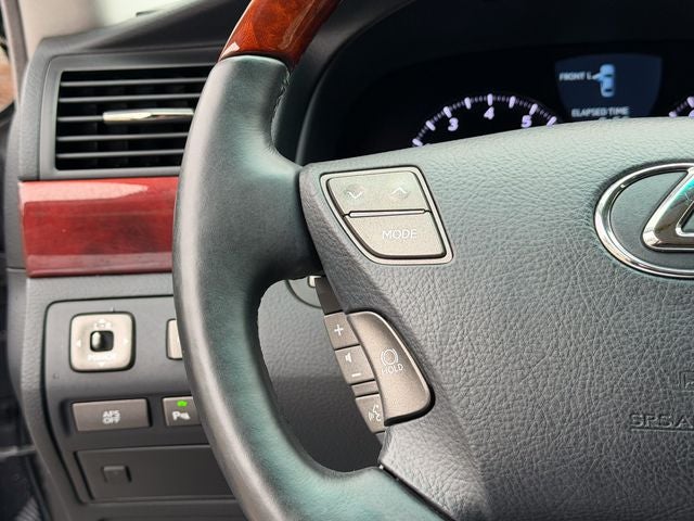 2007 Lexus LS Base