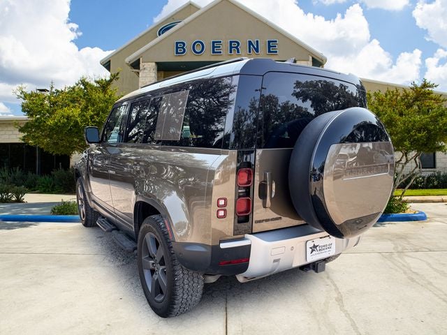 2024 Land Rover Defender 110 P300
