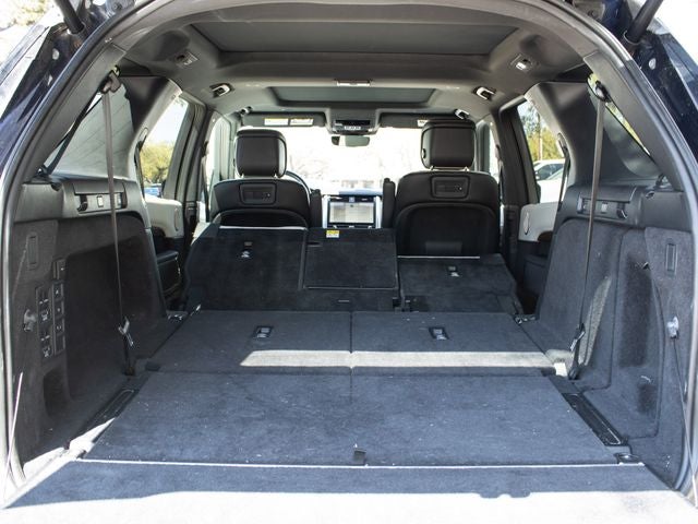 2023 Land Rover Discovery P360 S R-Dynamic