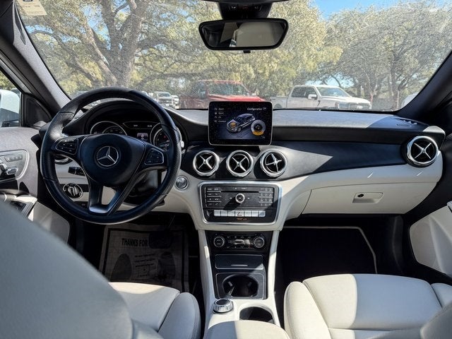 2020 Mercedes-Benz GLA Base