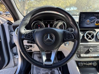 2020 Mercedes-Benz GLA Base