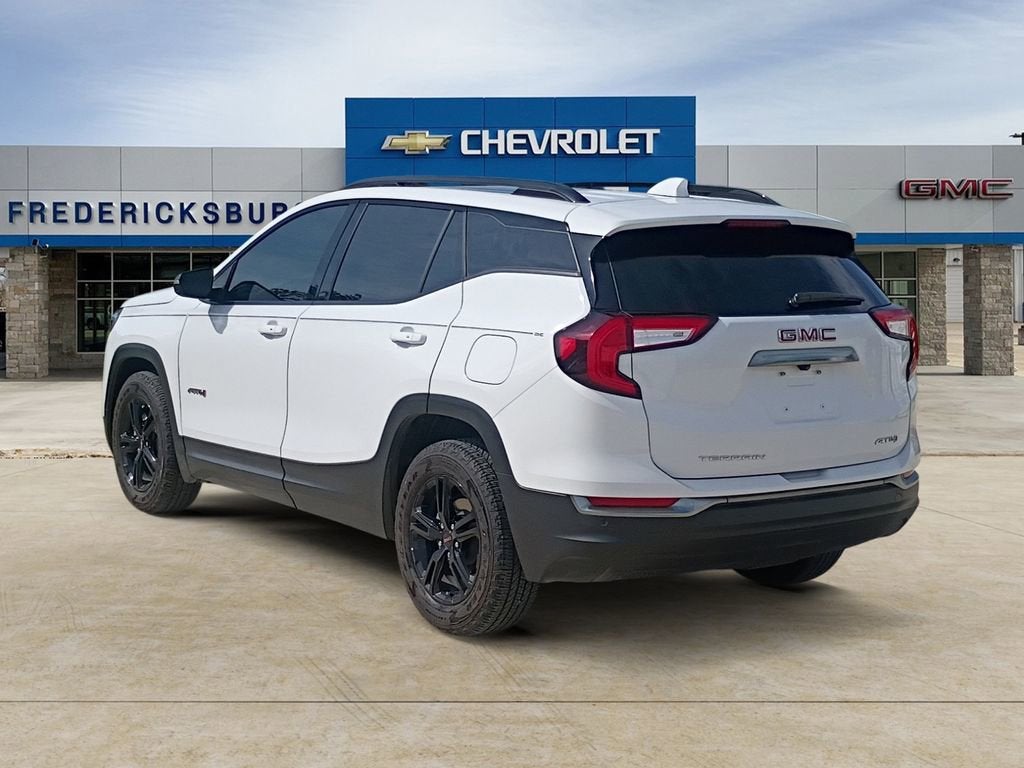 2022 GMC Terrain AT4