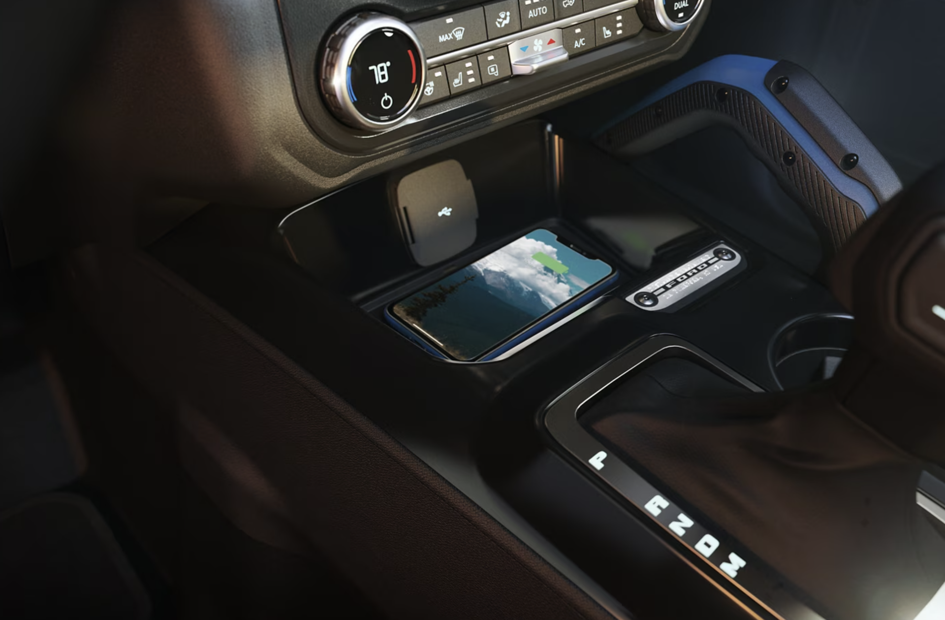 New 2024 Ford Bronco Technology Near Me in Comfort, TX