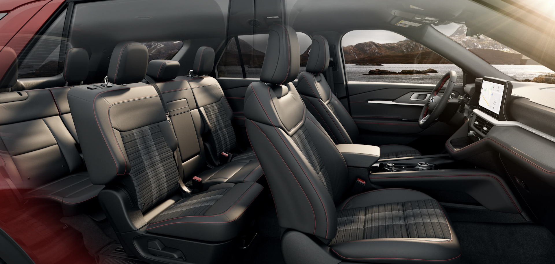 New Ford Explorer Rear Nearby Kerrville, TX