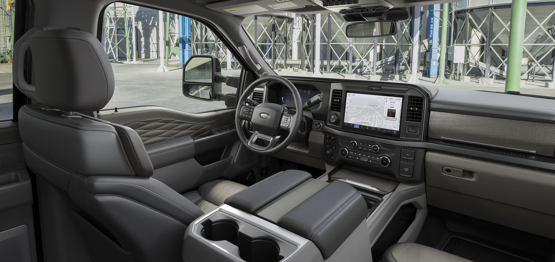 New 2025 Ford F-250 Super Duty Interior Comfort Options Near Me in Kerrville, TX