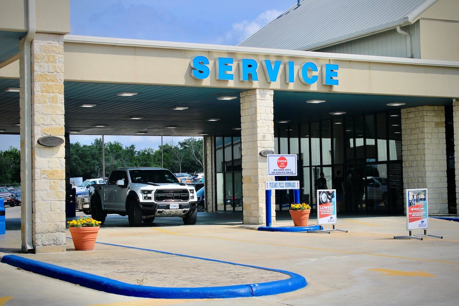 Ford Service Near Me in Boerne, TX